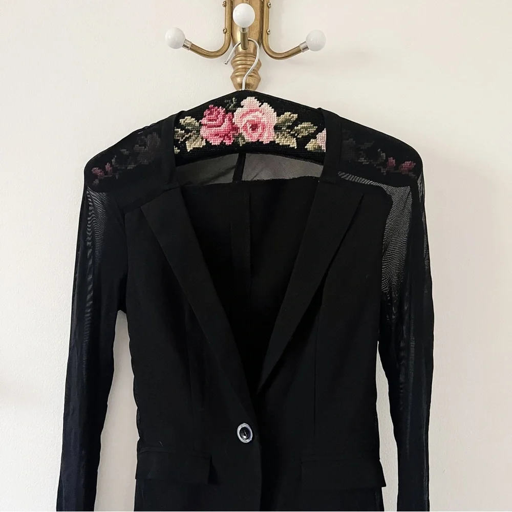 💚 DONATED 💚 MATERIAL GIRL Mesh Blazer - Picture 2 of 2